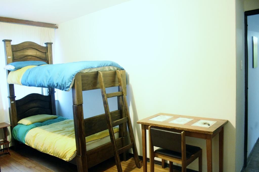 Hostal La Pinta Bogotá Kültér fotó