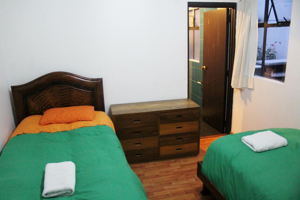 Hostal La Pinta Bogotá Kültér fotó