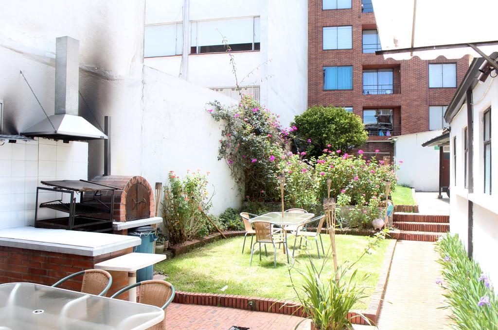 Hostal La Pinta Bogotá Kültér fotó