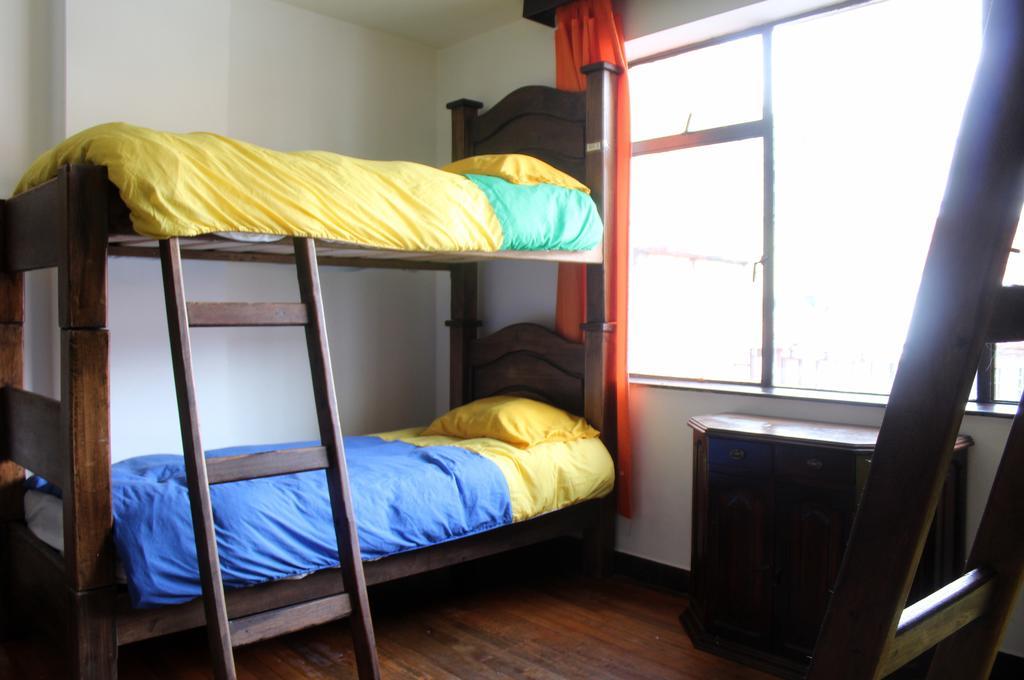 Hostal La Pinta Bogotá Kültér fotó