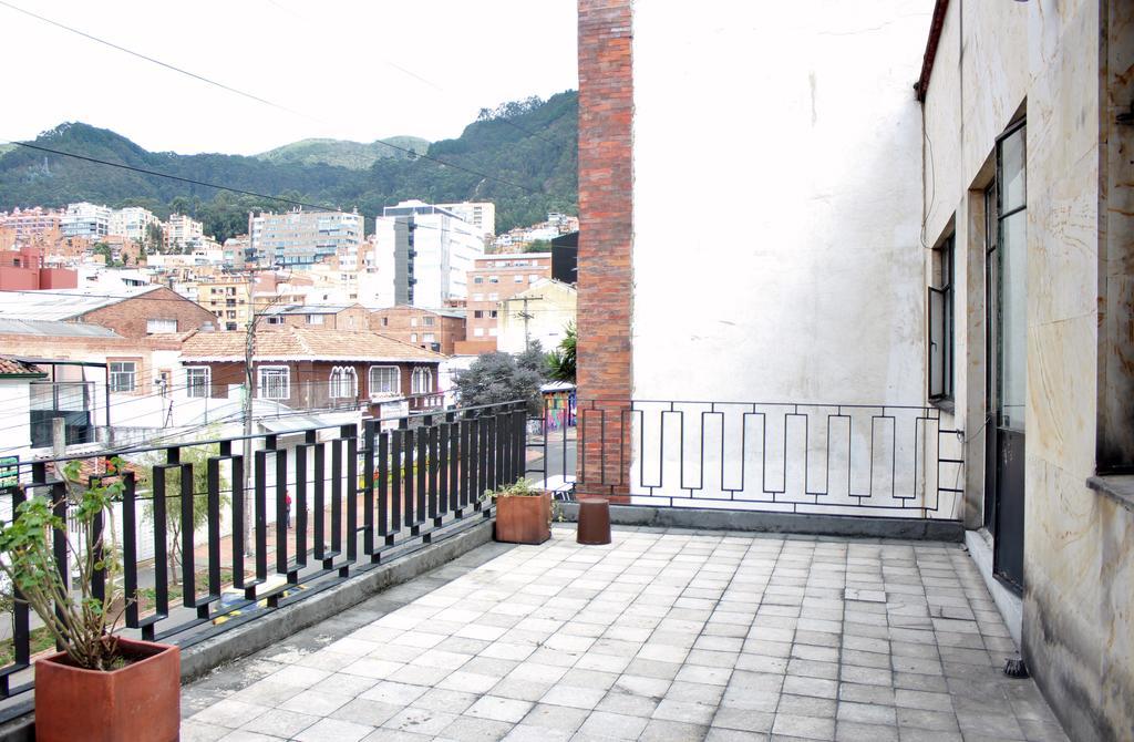 Hostal La Pinta Bogotá Kültér fotó