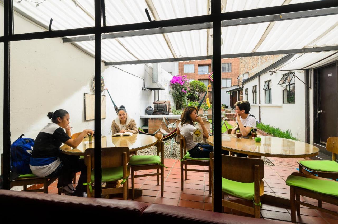 Hostal La Pinta Bogotá Kültér fotó