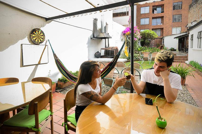 Hostal La Pinta Bogotá Kültér fotó