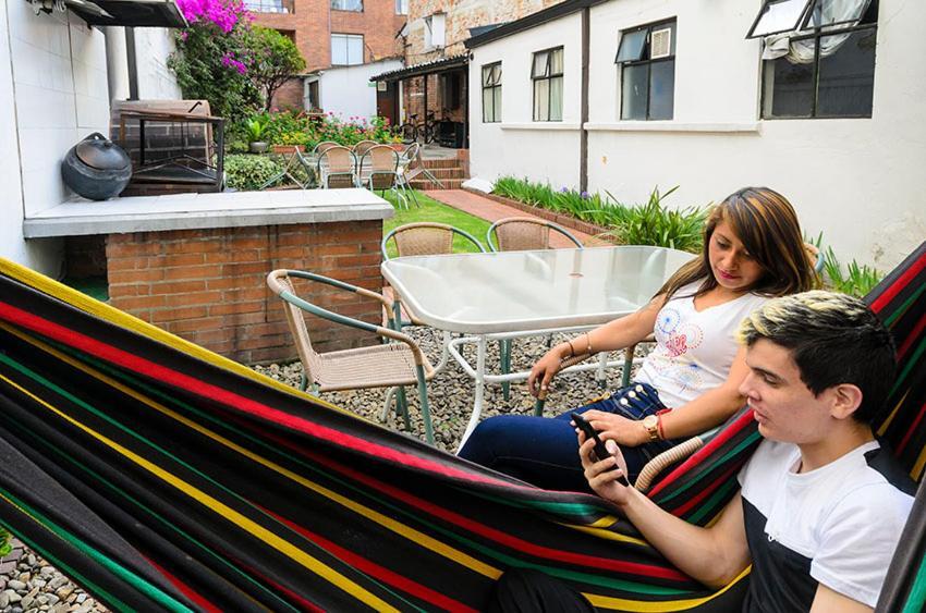 Hostal La Pinta Bogotá Kültér fotó