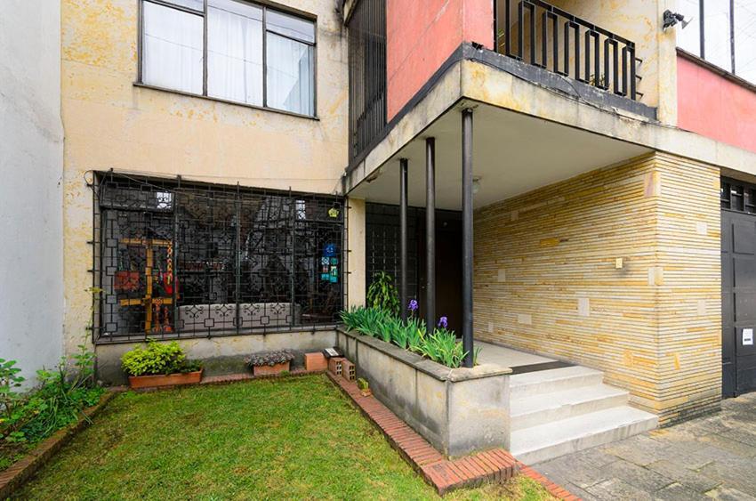 Hostal La Pinta Bogotá Kültér fotó