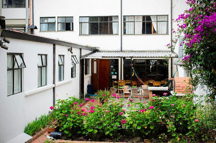 Hostal La Pinta Bogotá Kültér fotó